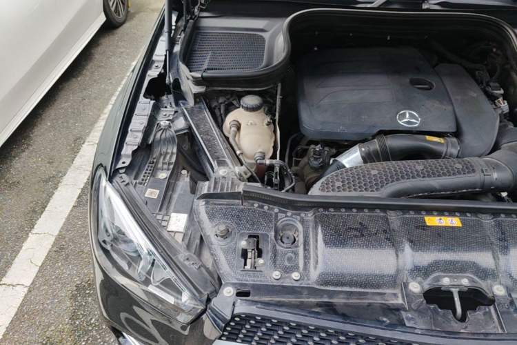 Used Mercedes-Benz GLE 2021 GLE 350 4MATIC Stylish Model Engine Bay Right