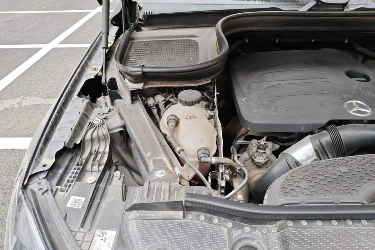 Used Mercedes-Benz GLE 2021 GLE 350 4MATIC Stylish Model Engine Bay Right