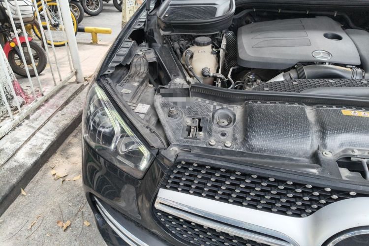 Used Mercedes-Benz GLE 2021 GLE 350 4MATIC Stylish Model Engine Bay Right