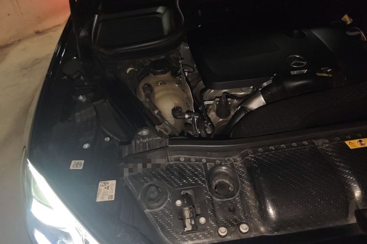 Used Mercedes-Benz GLE 2021 GLE 350 4MATIC Stylish Model Engine Bay Right