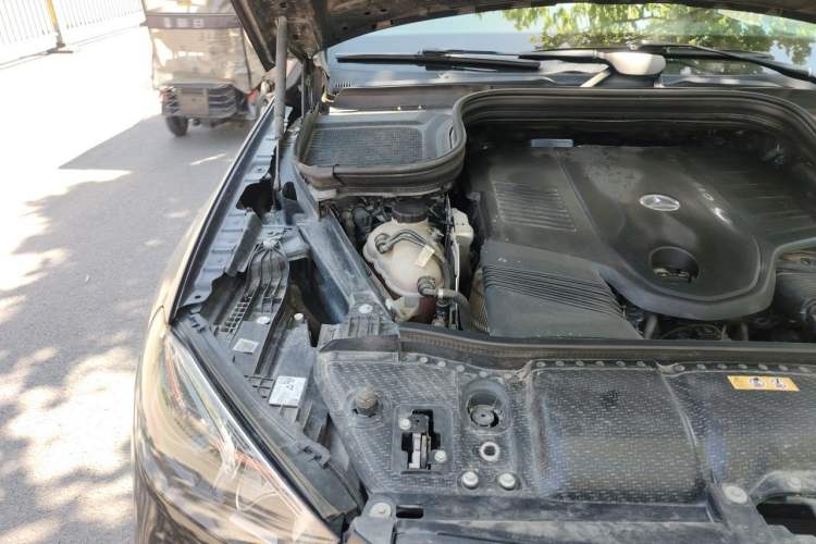 Used Mercedes-Benz GLE 2021 GLE 450 4MATIC AMG Line Engine Bay Right