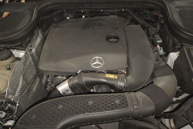 Used Mercedes-Benz GLE 2021 GLE 350 4MATIC Dynamic Edition Engine Bay