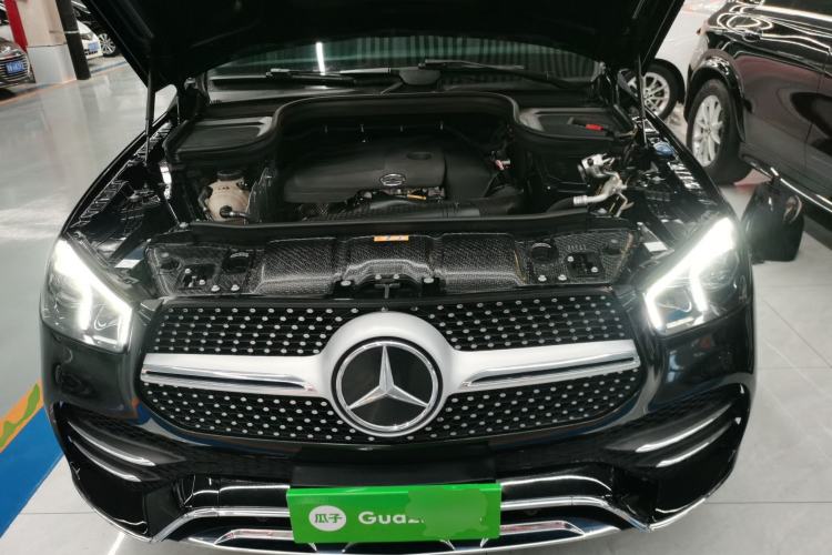 Used Mercedes-Benz GLE 2021 GLE 350 4MATIC Stylish Model Engine Bay