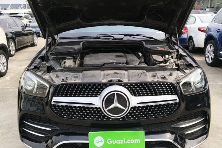 Used Mercedes-Benz GLE 2021 GLE 350 4MATIC Stylish Model Engine Bay