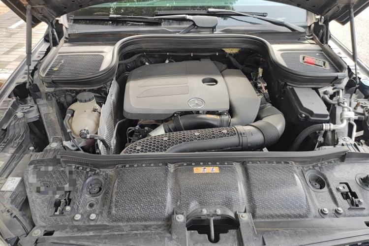 Used Mercedes-Benz GLE 2021 GLE 350 4MATIC Stylish Model Engine Bay