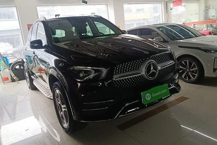 Used Mercedes-Benz GLE 2021 GLE 450 4MATIC AMG Line Exterior 1