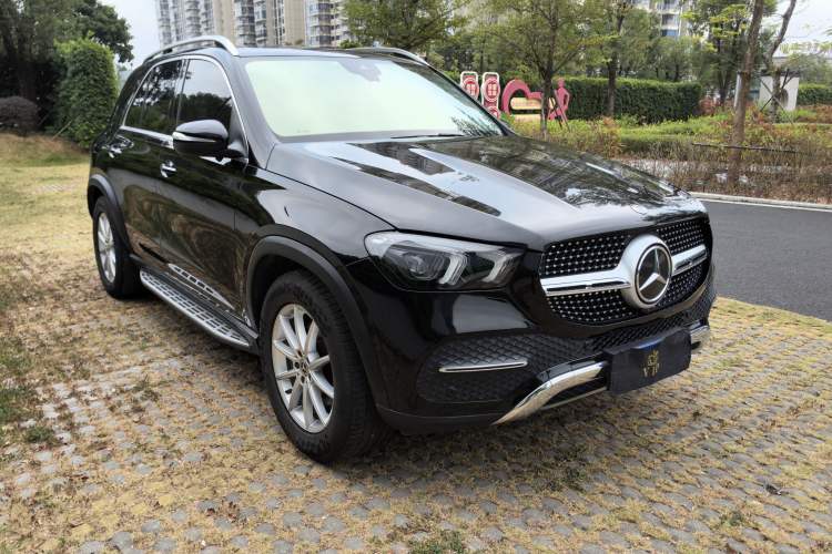 Used Mercedes-Benz GLE 2021 GLE 350 4MATIC Dynamic Edition Exterior 2