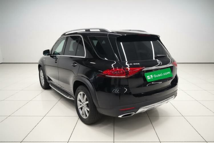 Used Mercedes-Benz GLE 2021 GLE 350 4MATIC Dynamic Edition Exterior 2