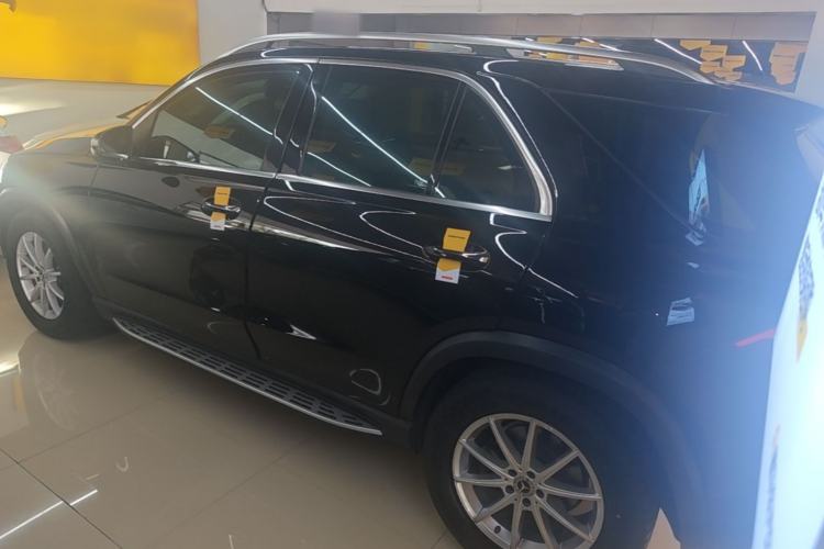 Used Mercedes-Benz GLE 2021 GLE 350 4MATIC Dynamic Edition Exterior 2