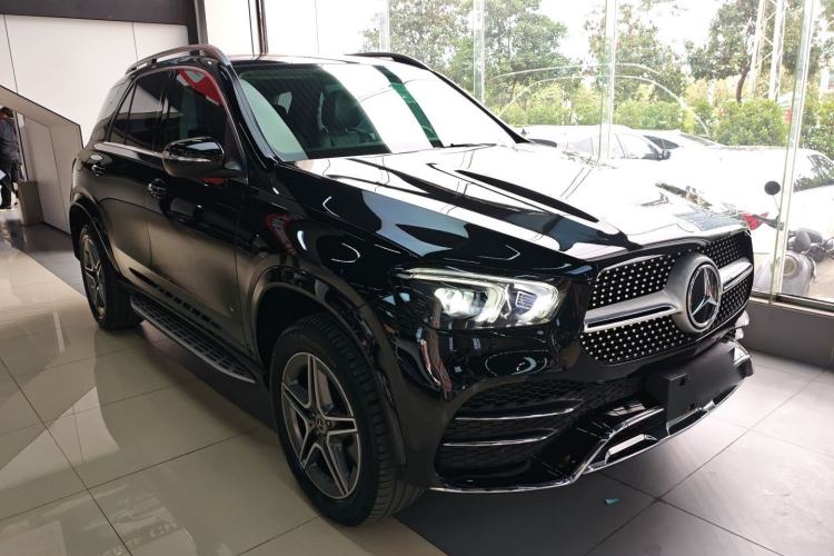 Used Mercedes-Benz GLE 2021 GLE 450 4MATIC AMG Line Exterior 2