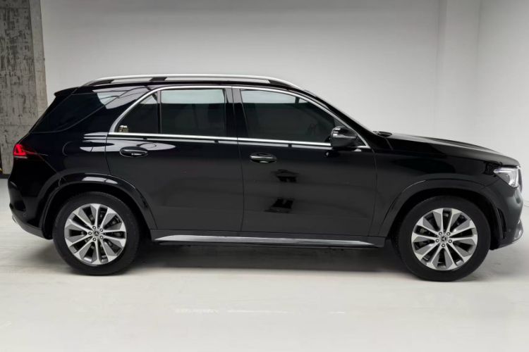 Used Mercedes-Benz GLE 2021 GLE 350 4MATIC Dynamic Edition Exterior 3