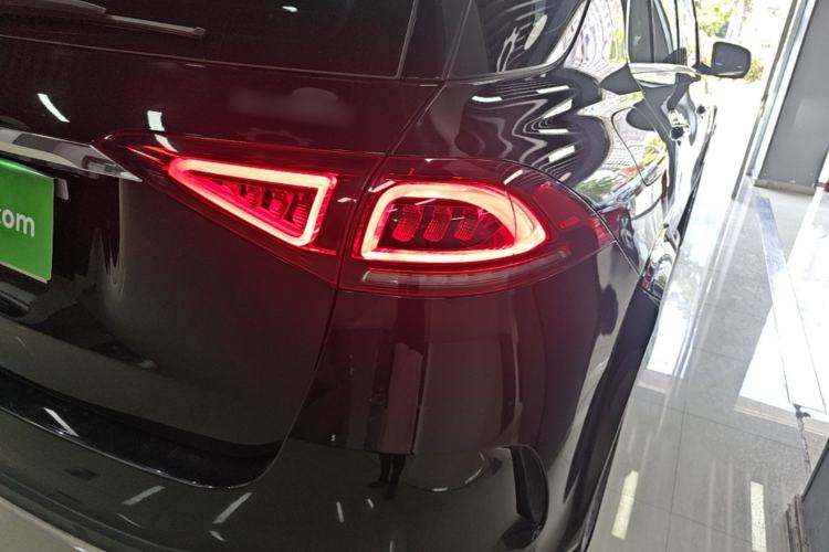 Used Mercedes-Benz GLE 2021 GLE 450 4MATIC AMG Line Exterior 3