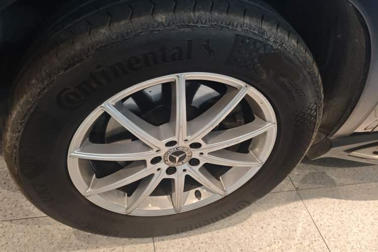 Used Mercedes-Benz GLE 2021 GLE 350 4MATIC Dynamic Edition Exterior 4