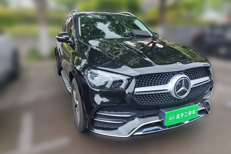 Used Mercedes-Benz GLE 2021 GLE 450 4MATIC AMG Line Front Right 45 Deg