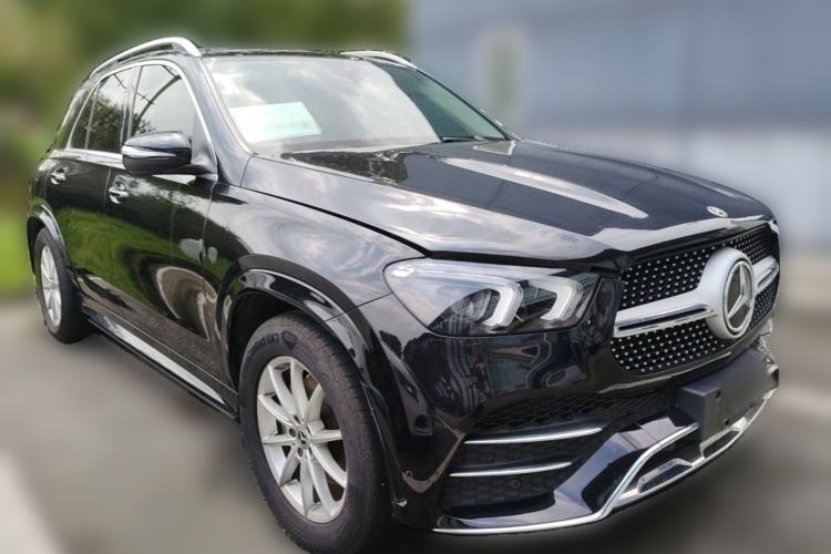 Used Mercedes-Benz GLE 2021 GLE 350 4MATIC Stylish Model Front Right 45 Deg