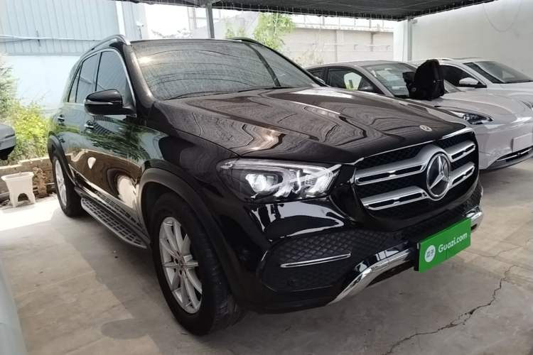 Used Mercedes-Benz GLE 2021 GLE 350 4MATIC Dynamic Edition Front Right 45 Deg