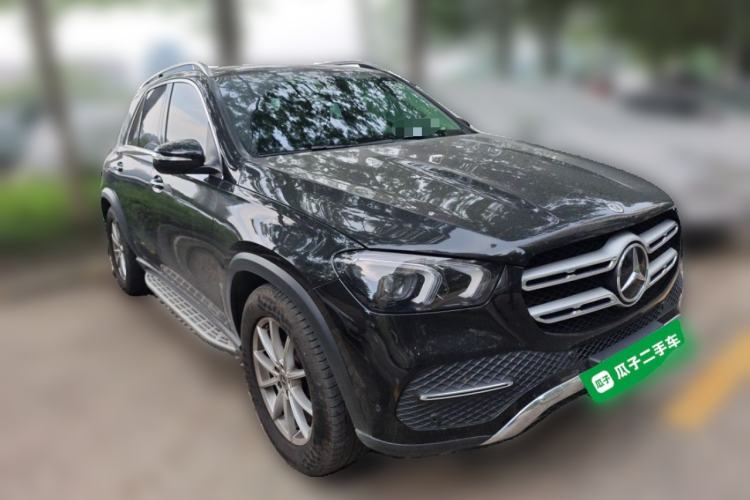 Used Mercedes-Benz GLE 2021 GLE 350 4MATIC Stylish Model Front Right 45 Deg