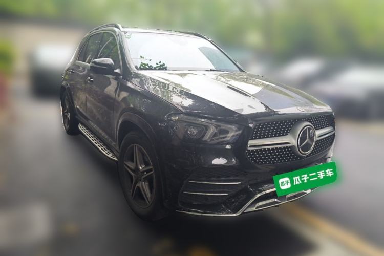 Used Mercedes-Benz GLE 2021 GLE 450 4MATIC AMG Line Front Right 45 Deg