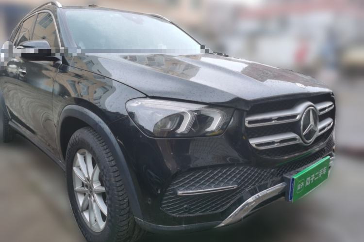 Used Mercedes-Benz GLE  Front Right 45 Deg