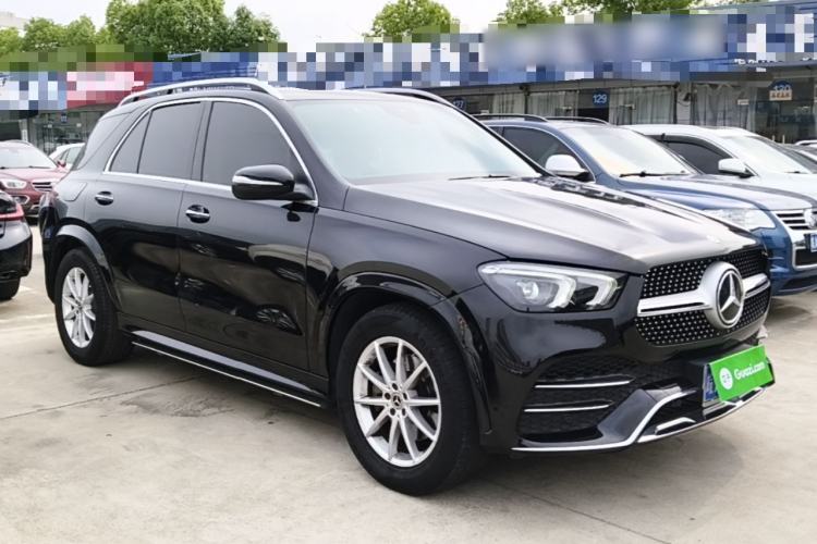 Used Mercedes-Benz GLE 2021 GLE 350 4MATIC Stylish Model Front Right 45 Deg