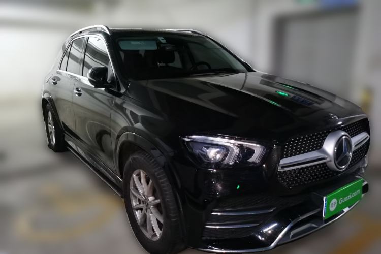 Used Mercedes-Benz GLE 2021 GLE 350 4MATIC Stylish Model Front Right 45 Deg