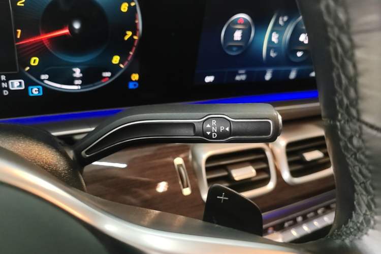 Used Mercedes-Benz GLE 2021 GLE 350 4MATIC Dynamic Edition Gear Lever
