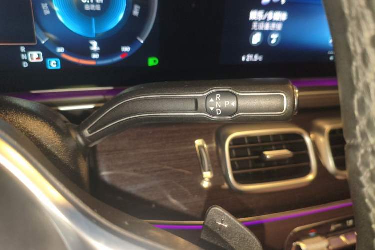Used Mercedes-Benz GLE 2021 GLE 350 4MATIC Dynamic Edition Gear Lever