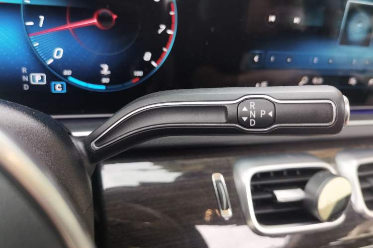 Used Mercedes-Benz GLE 2021 GLE 350 4MATIC Dynamic Edition Gear Lever
