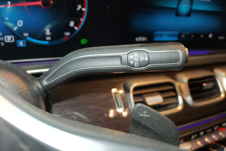 Used Mercedes-Benz GLE 2021 GLE 350 4MATIC Dynamic Edition Gear Lever