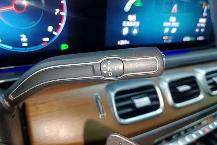 Used Mercedes-Benz GLE 2021 GLE 350 4MATIC Luxury Model Gear Lever