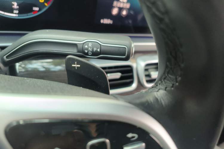 Used Mercedes-Benz GLE 2021 GLE 350 4MATIC Stylish Model Gear Lever