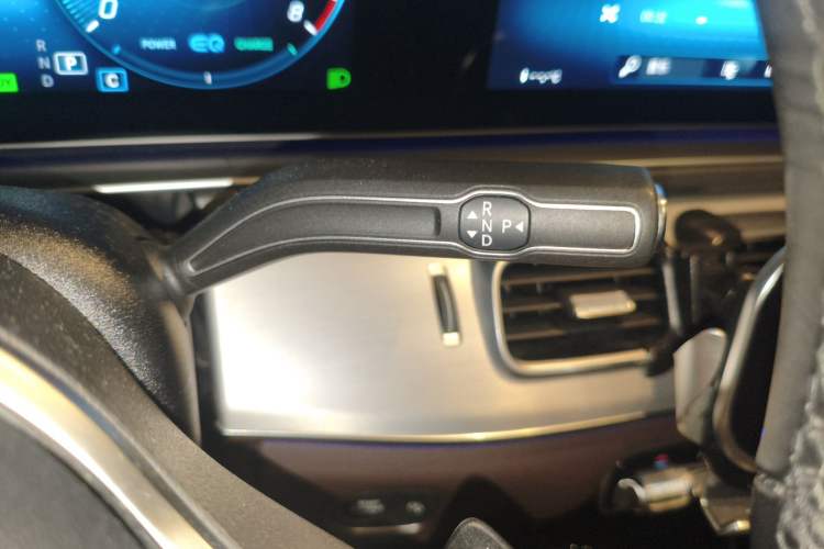 Used Mercedes-Benz GLE 2021 GLE 450 4MATIC Stylish Model Gear Lever