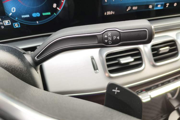 Used Mercedes-Benz GLE 2021 GLE 450 4MATIC Stylish Model Gear Lever