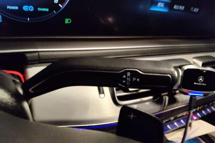 Used Mercedes-Benz GLE 2021 GLE 450 4MATIC Stylish Model Gear Lever