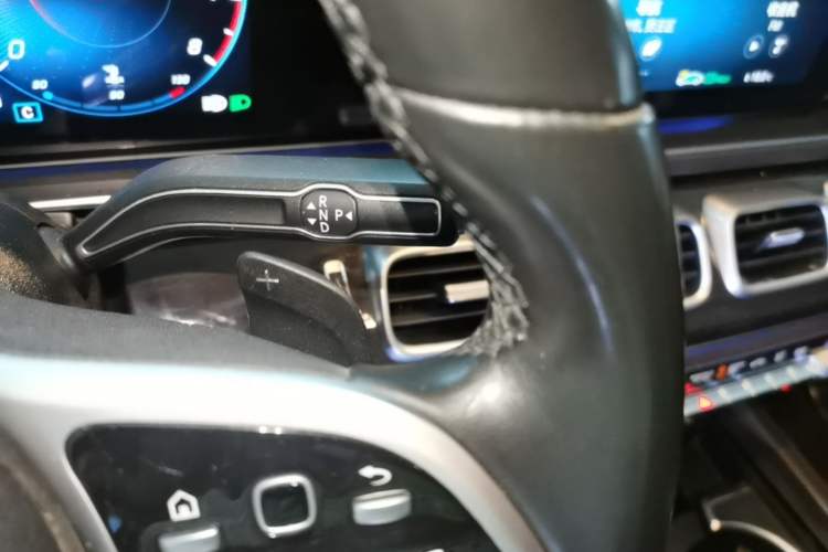 Used Mercedes-Benz GLE 2021 GLE 350 4MATIC Stylish Model Gear Lever