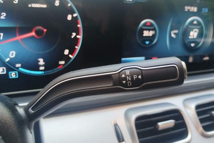 Used Mercedes-Benz GLE 2021 GLE 350 4MATIC Dynamic Edition Gear Lever