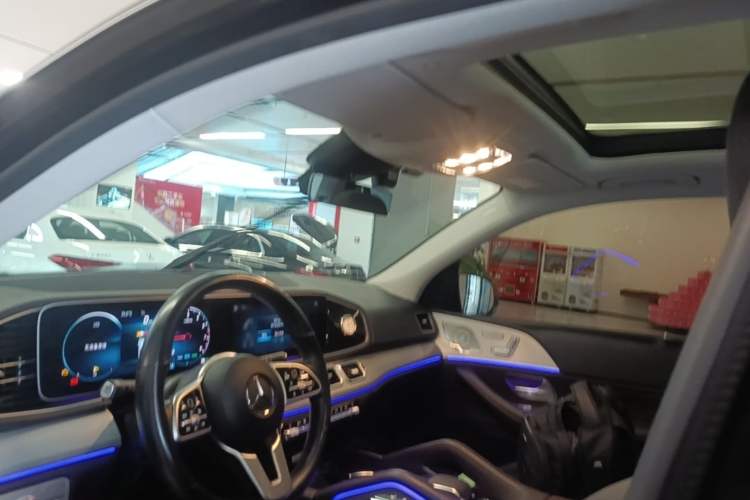 Used Mercedes-Benz GLE 2021 GLE 450 4MATIC Stylish Model Headliner