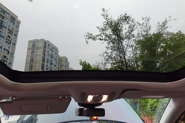 Used Mercedes-Benz GLE 2021 GLE 350 4MATIC Stylish Model Headliner