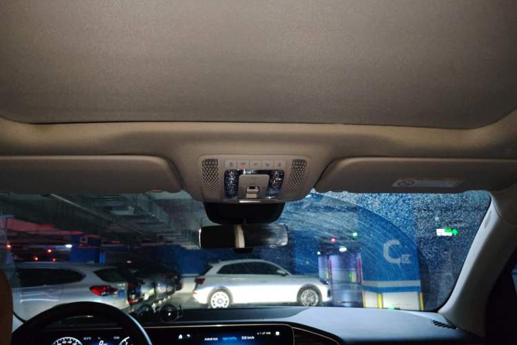 Used Mercedes-Benz GLE 2021 GLE 350 4MATIC Stylish Model Headliner