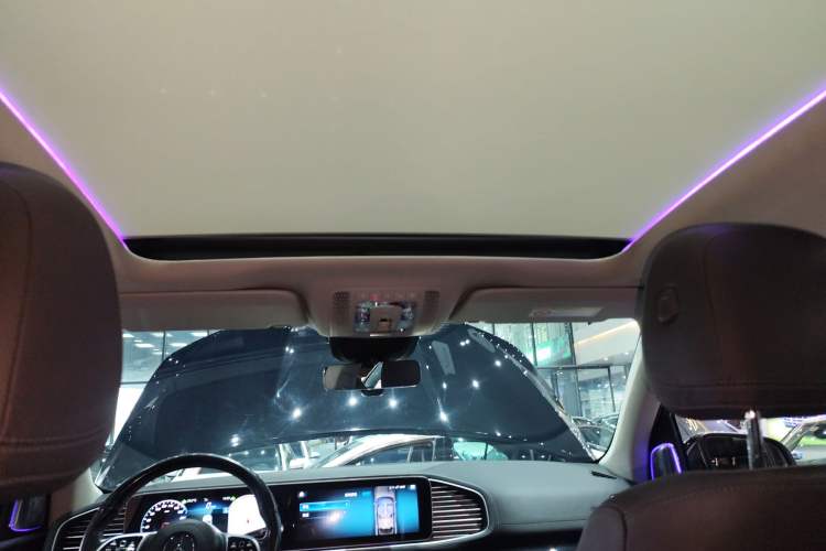 Used Mercedes-Benz GLE 2021 GLE 350 4MATIC Stylish Model Headliner