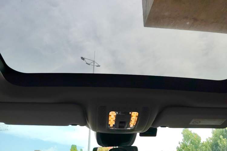 Used Mercedes-Benz GLE 2021 GLE 350 4MATIC Dynamic Edition Headliner