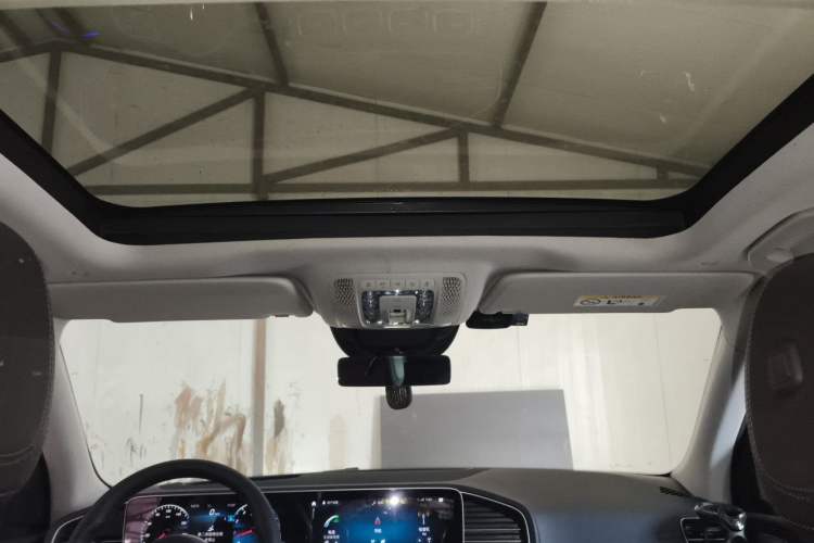 Used Mercedes-Benz GLE  Headliner