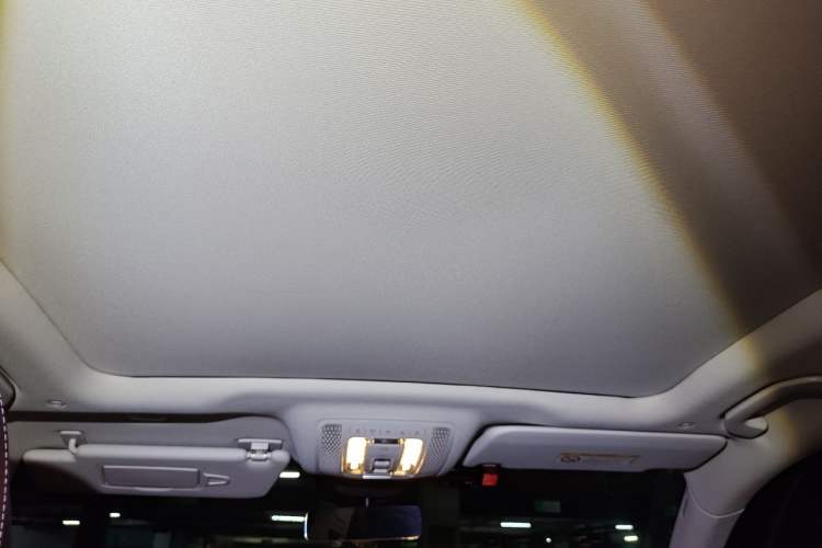 Used Mercedes-Benz GLE 2021 GLE 350 4MATIC Dynamic Edition Headliner