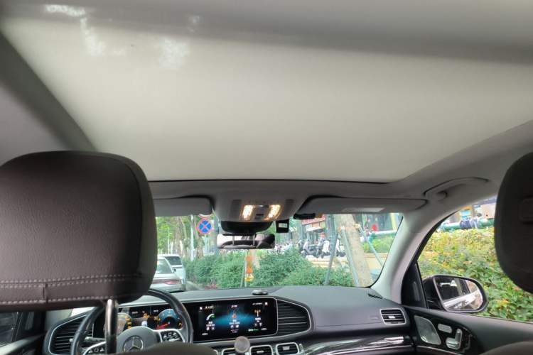 Used Mercedes-Benz GLE 2021 GLE 350 4MATIC Stylish Model Headliner