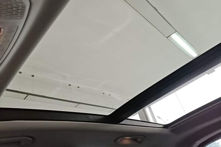 Used Mercedes-Benz GLE 2021 GLE 350 4MATIC Dynamic Edition Headliner