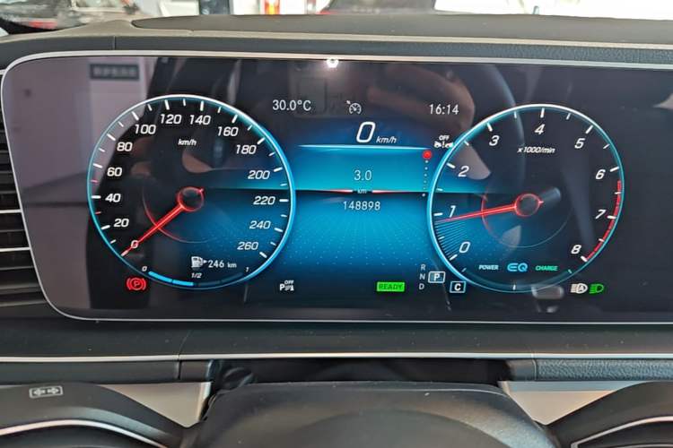 Used Mercedes-Benz GLE 2021 GLE 450 4MATIC Stylish Model Instrument Cluster