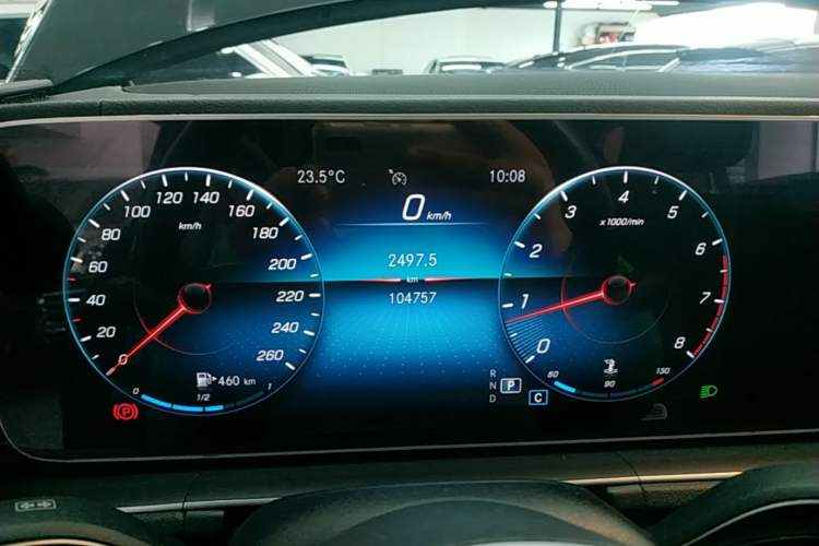 Used Mercedes-Benz GLE 2021 GLE 350 4MATIC Stylish Model Instrument Cluster