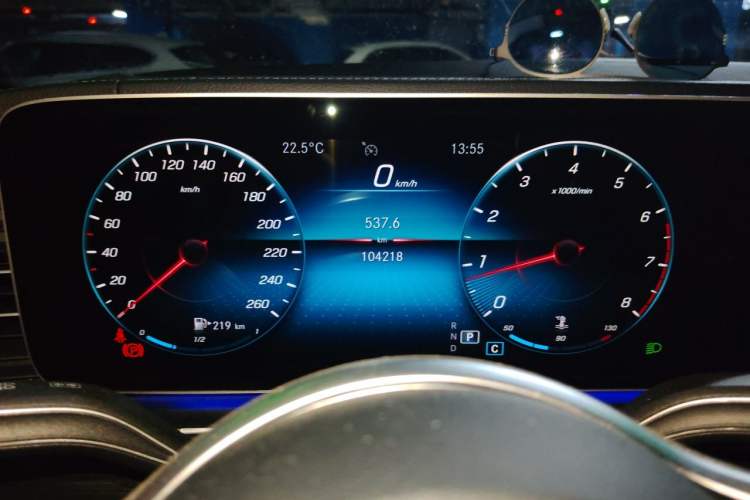 Used Mercedes-Benz GLE 2021 GLE 350 4MATIC Stylish Model Instrument Cluster
