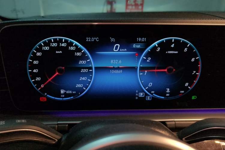 Used Mercedes-Benz GLE 2021 GLE 350 4MATIC Dynamic Edition Instrument Cluster