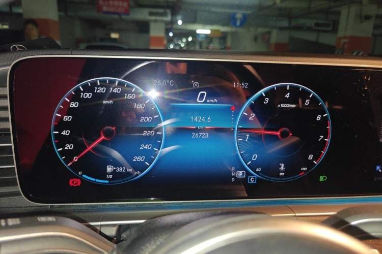 Used Mercedes-Benz GLE 2021 GLE 350 4MATIC Stylish Model Instrument Cluster